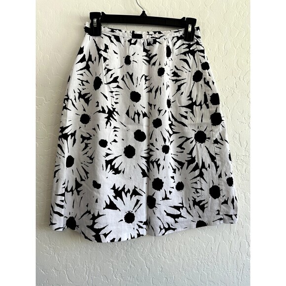 Dressbarn Floral White Daisy Print Skirt Woman's Size 4 summer modern classy - Picture 11 of 14